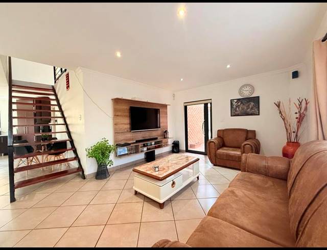 4 BEDROOM HOUSE FOR SALE IN TERENURE